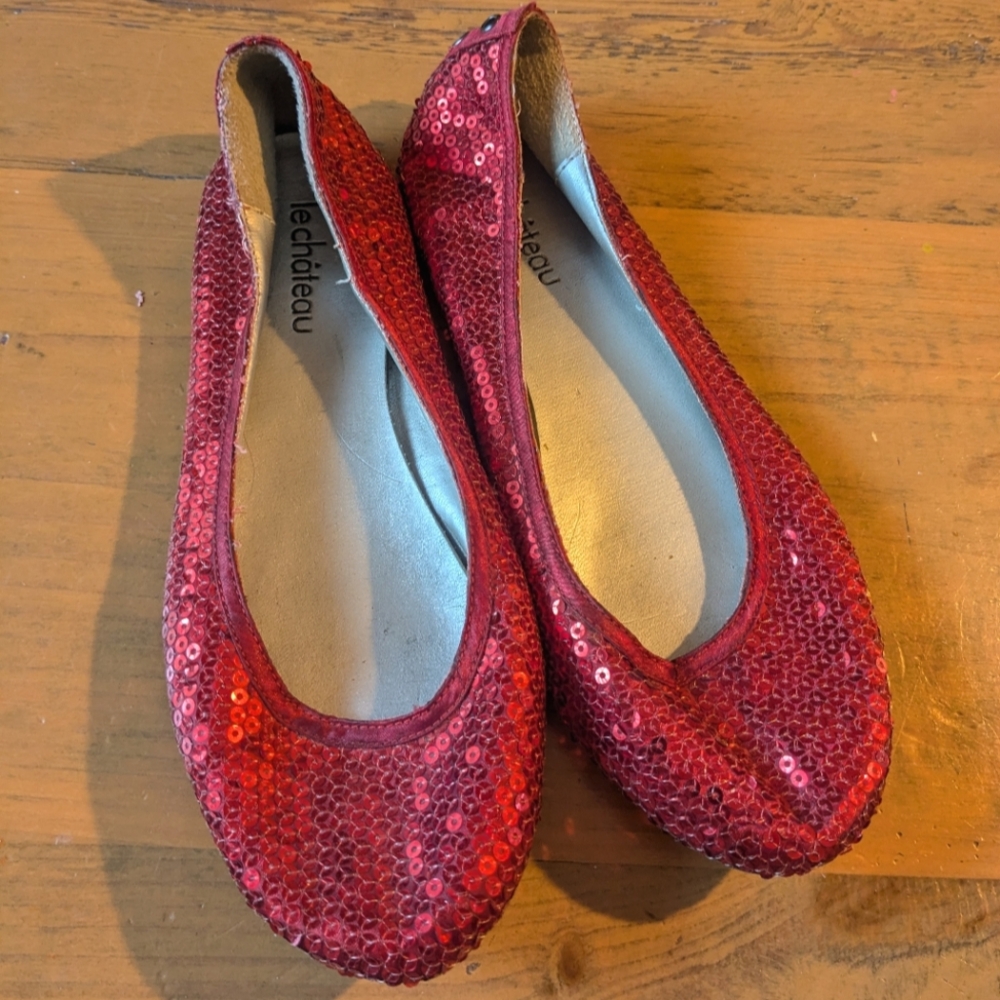 Le Chateau sequins flats size 7